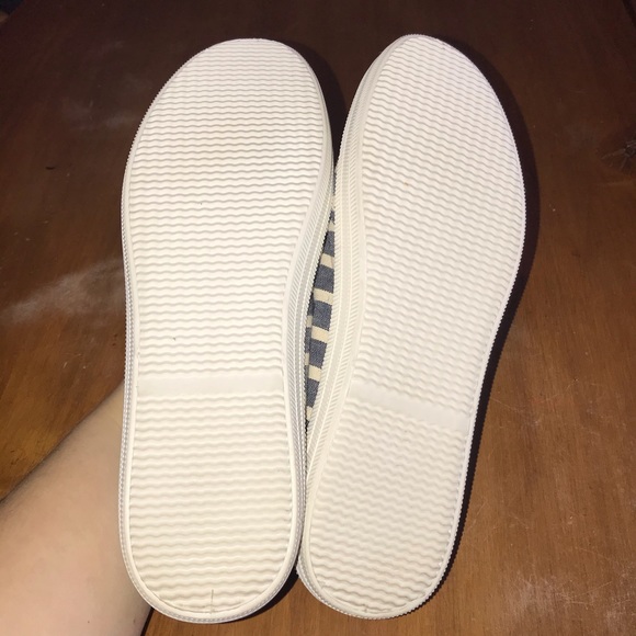 H&M Slip On’s - Picture 5 of 5